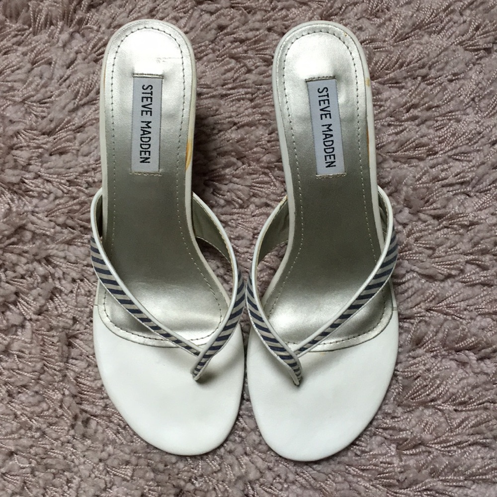 Steve Madden White & Blue Sandals
